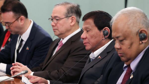 Президент Филиппин Родриго Дутерте во время встречи с председателем правительства РФ Дмитрием Медведевым