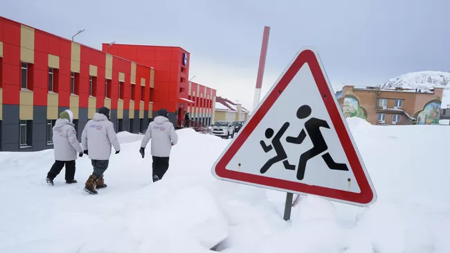 Город Баренцбург на архипелаге Шпицберген