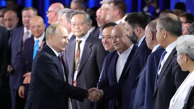 Рабочая поездка президента России Владимира Путина в Сочи