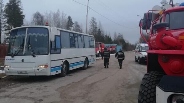 Эвакуация детей из дома-интерната из-за задымления в Нерюнгри, Якутия