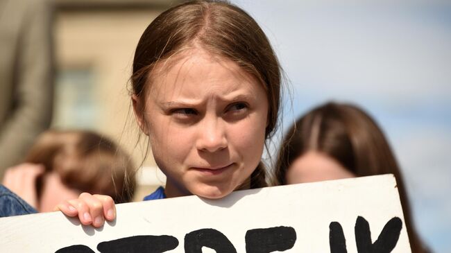 Митинг с участием экоактивистки Греты Тунберг в США