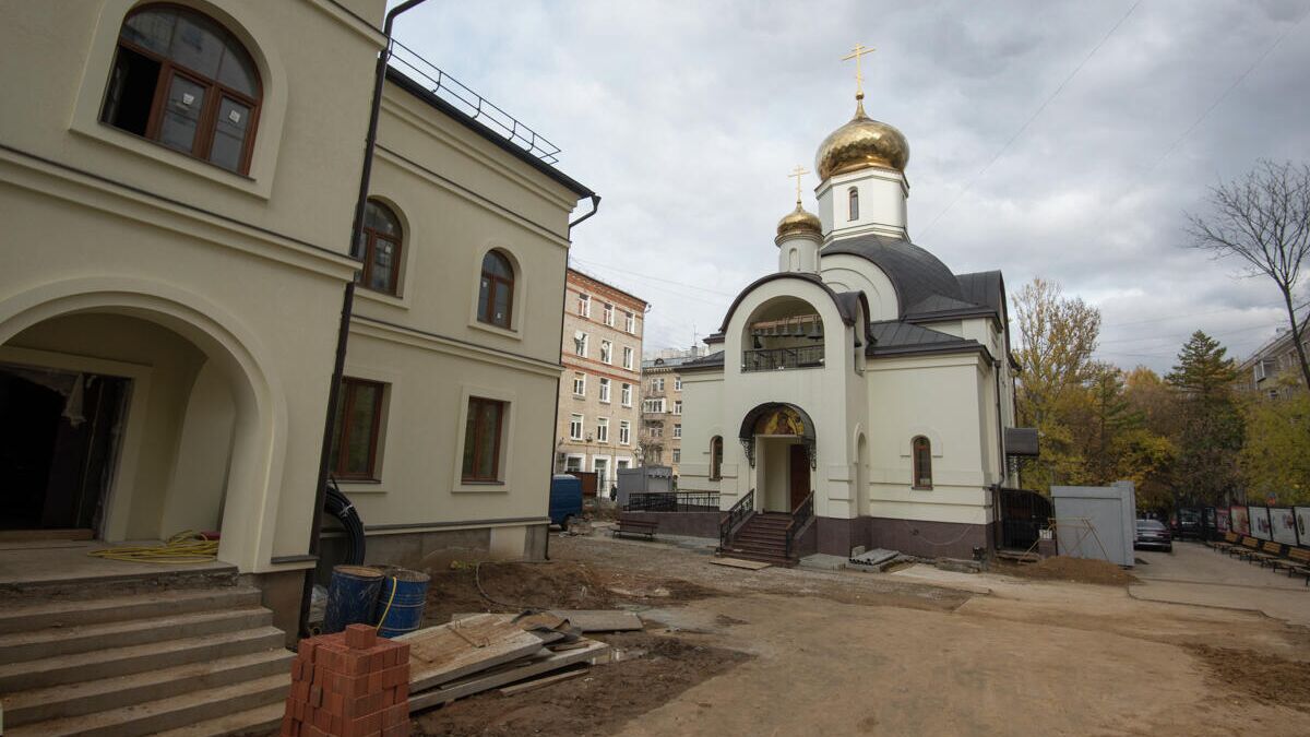 Храмовый комплекс в честь Святых Царственных мучеников страстотерпцев. Москва - РИА Новости, 1920, 26.06.2023