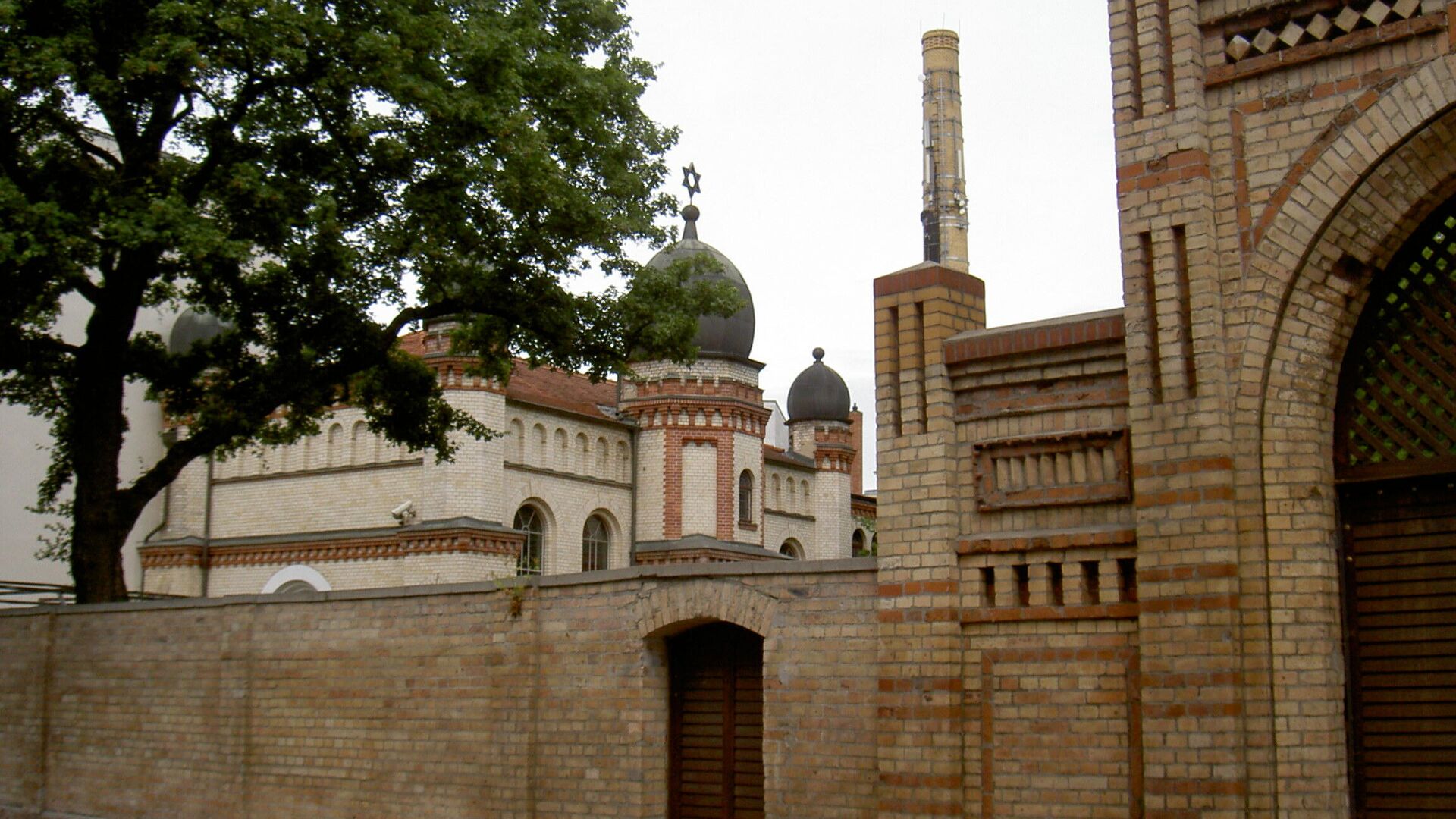 Синагога в немецком городе Галле - РИА Новости, 1920, 13.10.2022