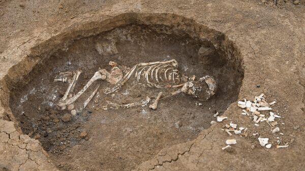 Захоронение женщины умершей при родах, датируемое серединой 2-го тысячелетием до н. э.