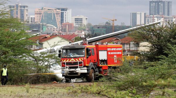 Место крушения самолета в Найроби, Кения. 11 октября 2019