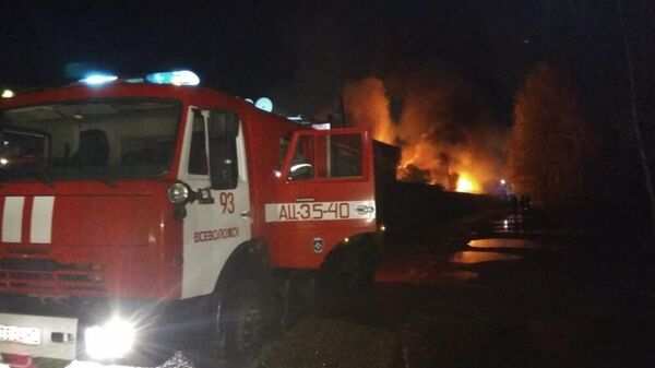 Пожар на складе в Ленобласти