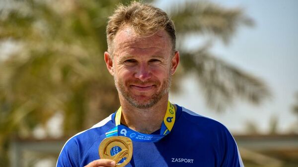 Владимир Рянзин с золотой медалью Всемирных пляжных играх в Дохе