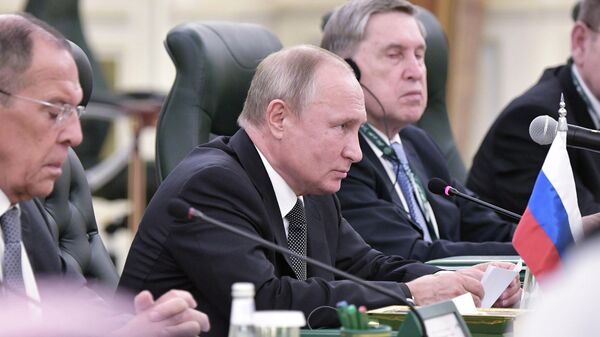 Президент РФ Владимир Путин на российско-саудовских переговорах