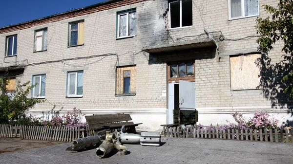 Жилой дом в поселке Ясное Донецкой области, пострадавший в результате обстрела.