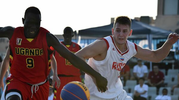 Мужская сборная России по баскетболу 3х3 нанесла поражение команде Уганды в матче группового этапа по Всемирных пляжных игр , которые проходят в Дохе