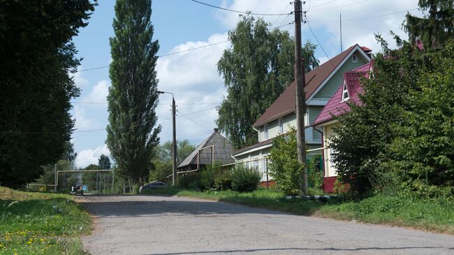 Одна из улиц в городе Чекалин