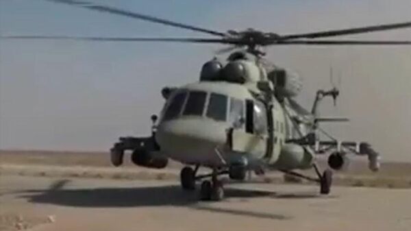 Прибытие российских вертолетов на бывшую базу США в Сирии