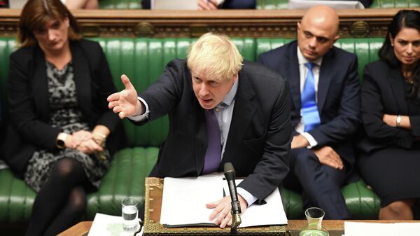 Премьер-министр  Великобритании Борис Джонсон на заседании палаты общин в Великобритании 