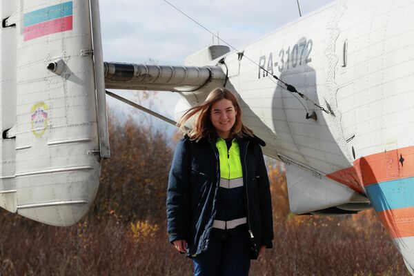 Авиатехник Московского авиационного центра Анна Вдовина Авиатехник Московского авиационного центра Анна Вдовина