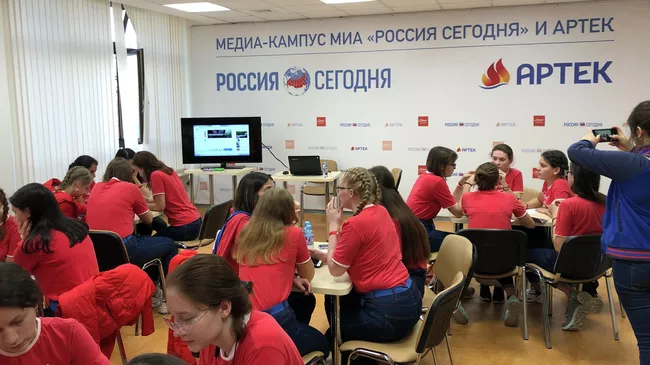 Тренинг юных журналистов в медиакампусе в Артеке
