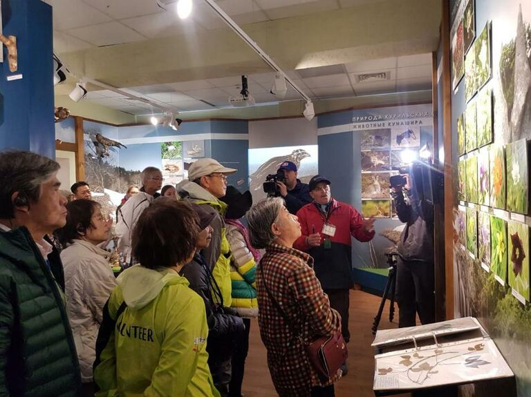 Визит первой группы японских туристов на Южные Курилы Визит первой группы японских туристов на Южные Курилы