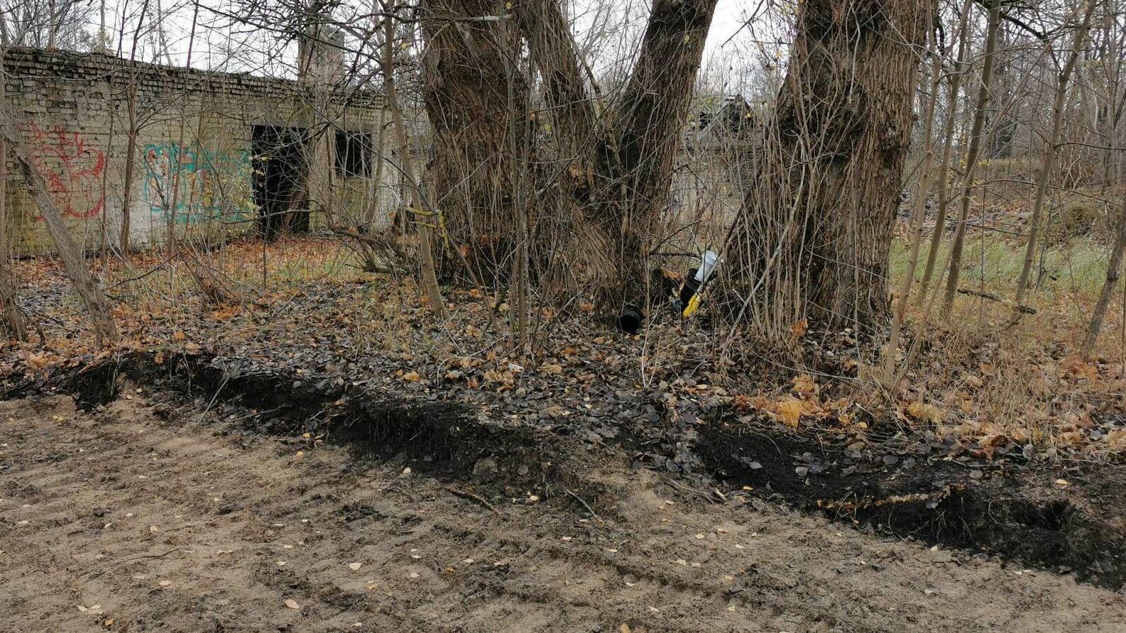 На месте демонтированного памятника героям-подводникам в Риге - РИА Новости, 1920, 01.11.2019