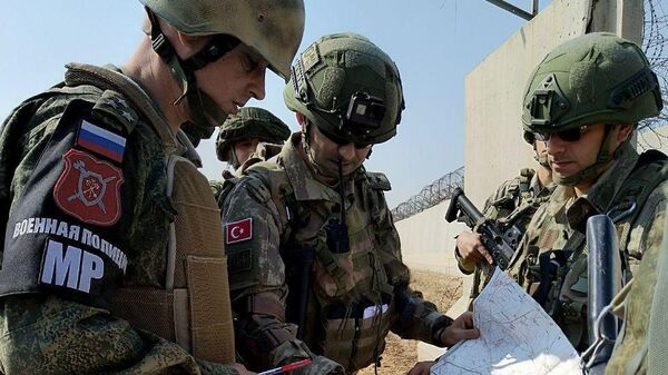 Первое российско-турецкое патрулирование на границе Сирии и Турции