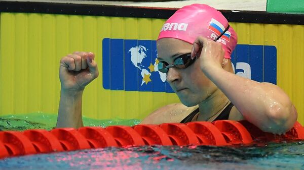 Дарья С. Устинова (Россия) в финальных соревнованиях по плаванию на дистанции 200 м вольным стилем среди женщин на VI этапе Кубка мира по плаванию в Казани.
