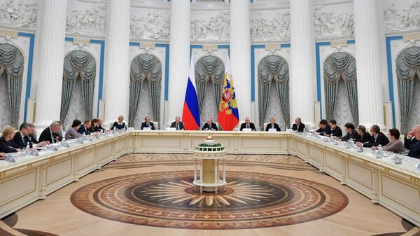 Президент РФ Владимир Путин проводит заседание Совета при президенте РФ по русскому языку. 5 ноября 2019