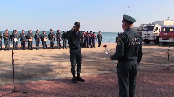 В Крыму наградили саперов МЧС за проведение работ на затонувшем теплоходе