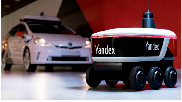 Беспилотный робот-курьер от Яндекс