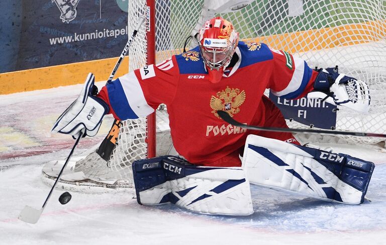 Вратарь сборной России по хоккею Иван Бочаров