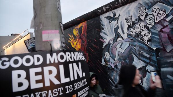 Фрагмент Берлинской стены на Мюленштрассе