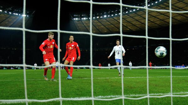 Leipzig's German forward Timo Werner (L) scores during the German first division Bundesliga football match Hertha BSC Berlin v RB Leipzig, at the Olymic Stadium in Berlin on November 9, 2019. (Photo by Odd ANDERSEN / AFP) / RESTRICTIONS: DFL REGULATIONS PROHIBIT ANY USE OF PHOTOGRAPHS AS IMAGE SEQUENCES AND/OR QUASI-VIDEO