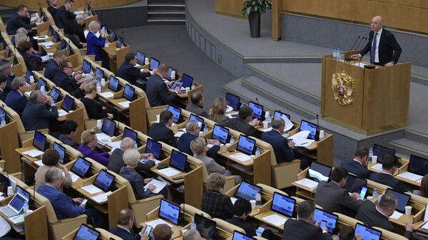 Министр финансов РФ Антон Силуанов выступает на пленарном заседании Государственной Думы РФ. 13 ноября 2019