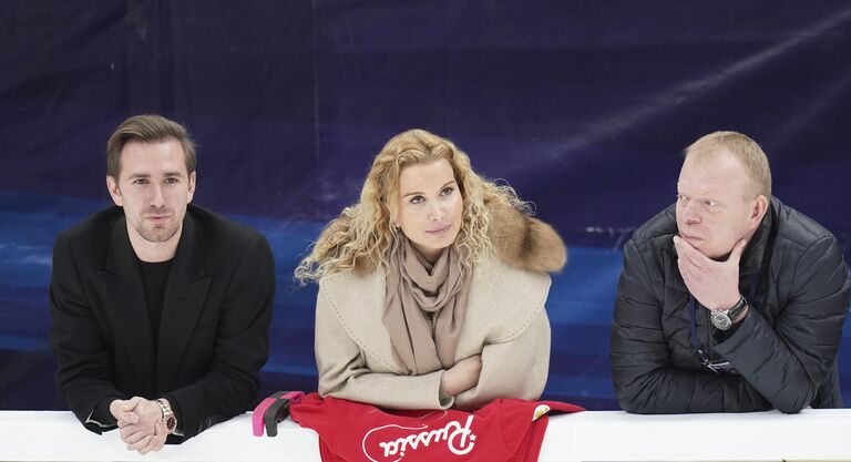 Фигурное катание. V этап Гран-при. Тренировки Фигурное катание. V этап Гран-при. Тренировки