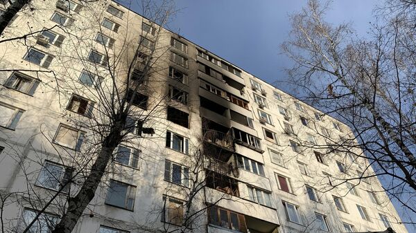 Последствия пожара в жилом доме на улице Удальцова в Москве. 15 ноября 2019