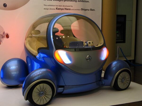 Электромобиль будущего Nissan PIVO-2 на выставке в Лондоне