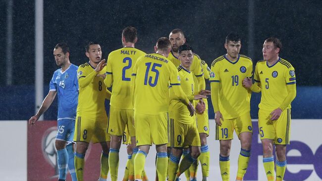 Футболисты сборной Казахстана