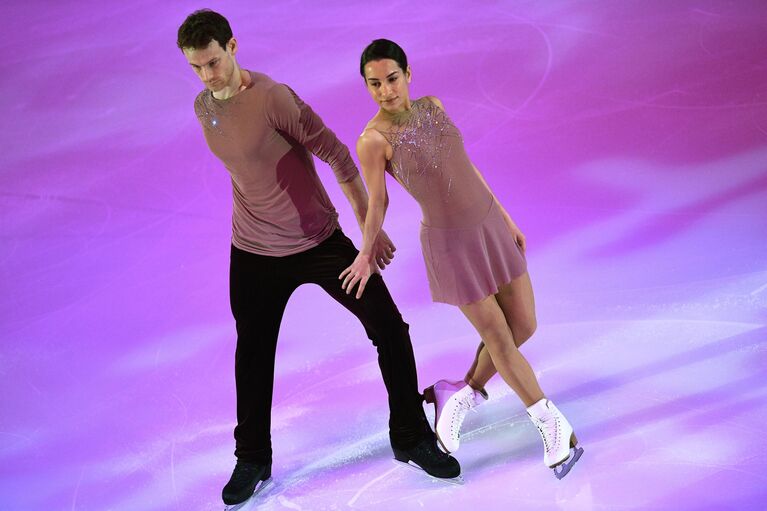 Ксения Столбова и Андрей Новоселов Ксения Столбова и Андрей Новоселов