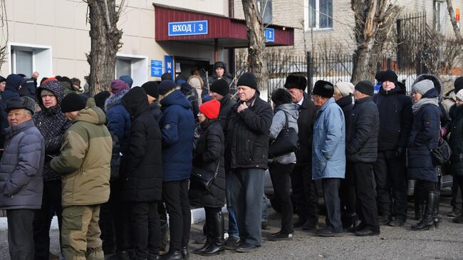 Очередь за медицинскими справками для водителей в Забайкальский краевой наркологический диспансер