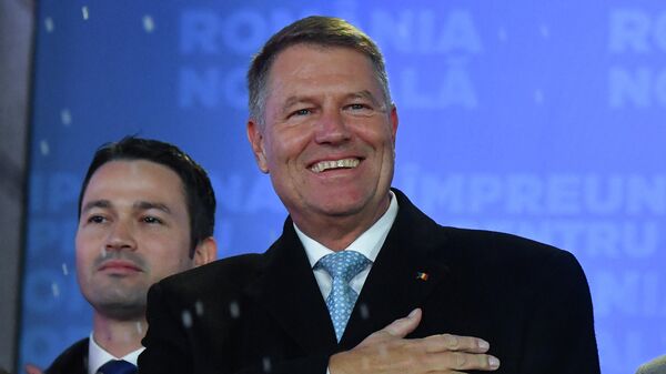  Президент Клаус Йоханнис лидирует во втором туре выборов главы Румынии