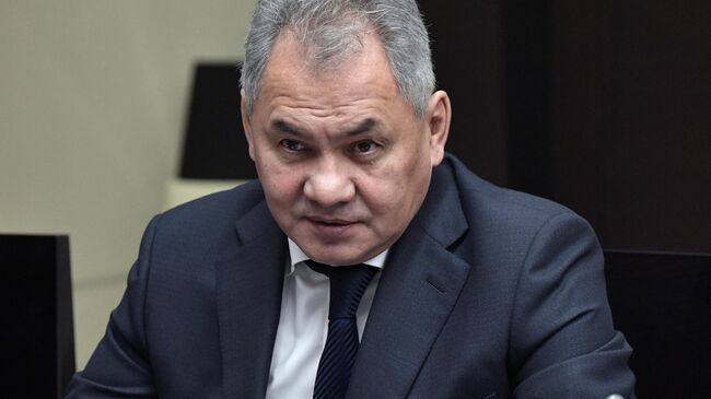  Министр обороны России Сергей Шойгу на совещании президента РФ Владимира Путина с постоянными членами Совета безопасности