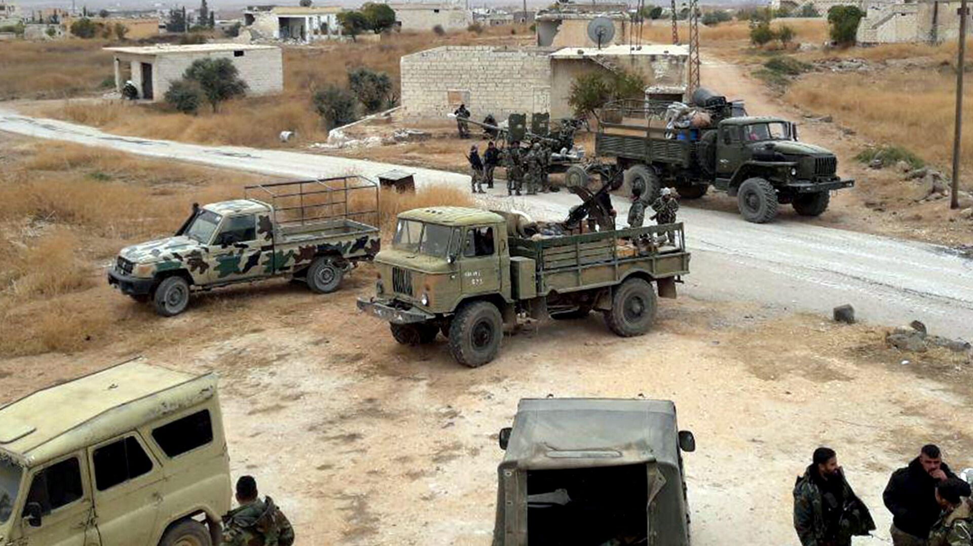 Захват военной базы. ЗИЛ 131 сирийская армия. Город Идлиб Сирия. Сирия 2005. Сирийская арабская армия (САА).