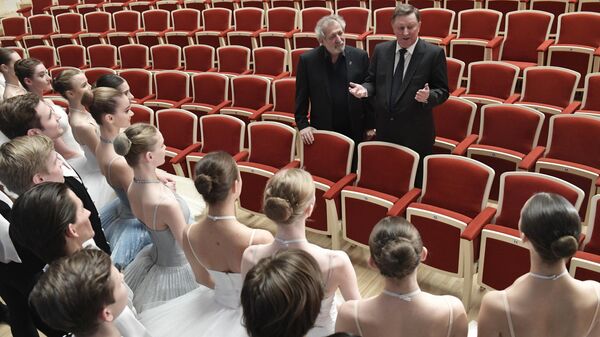 Эйфман уточнил, что Театр балета покажет в свой юбилейный год москвичам
