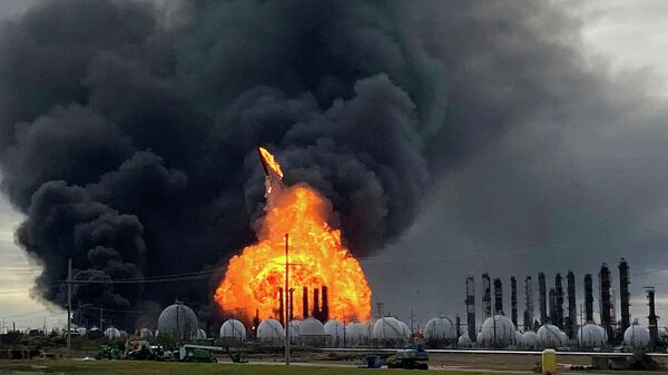 Взрыв на нефтехимическом заводе TPC Group в штате Техас