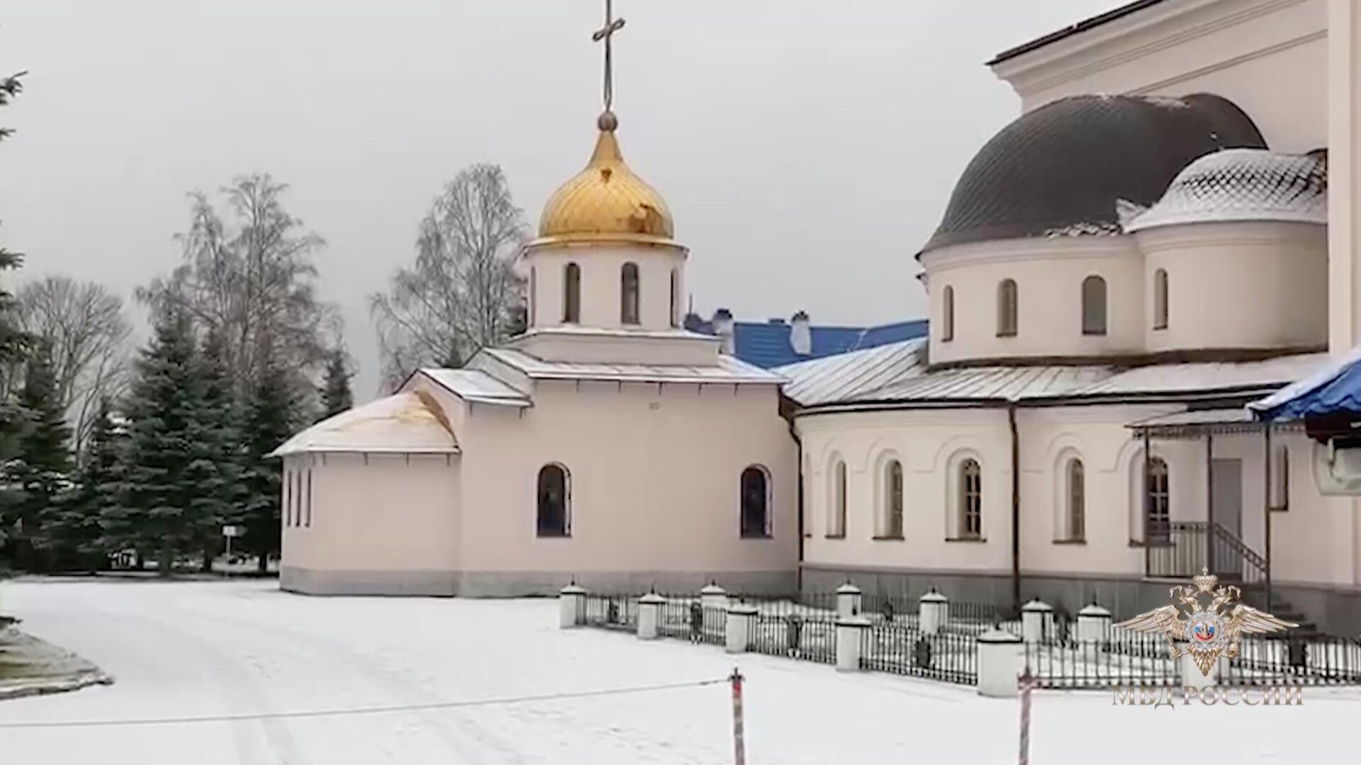 В Ленинградской области полиция раскрыла многомиллионную кражу из храма - РИА Новости, 1920, 10.12.2020