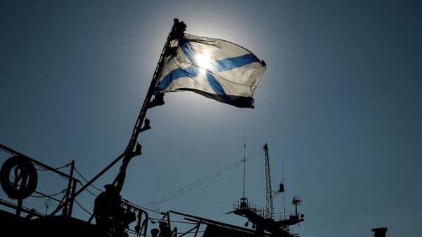 Андреевский флаг на корабле Черноморского  флота РФ