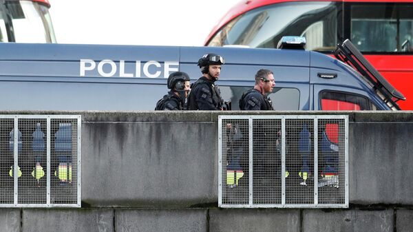 Полицейские на месте инцидента на Лондонском мосту