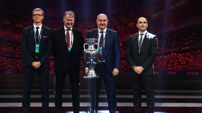 Маркку Канерва, Оге Харейде, Станислав Черчесов и Роберто Мартинес (слева направо)