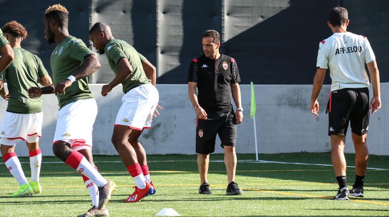 Тренер молодежной команды Монако и экс-игрок команды Людовик Жюли