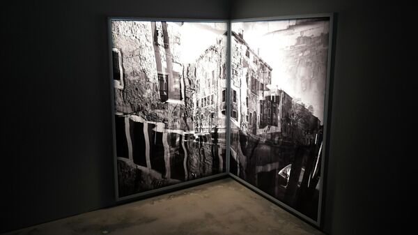 Работа фотографа Арсена Ревазова на выставке Невидимый свет в Третьяковской галерее