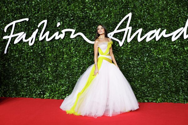 Модель и актриса Оливия Калпо на церемонии вручения премии British Fashion Awards 2019