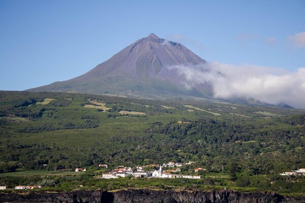 Вулкан Пику