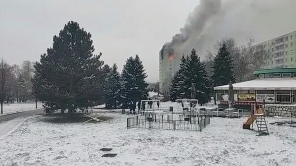 Пожар в результате взрыв газа в жилом доме в городе Прешов в Словакии